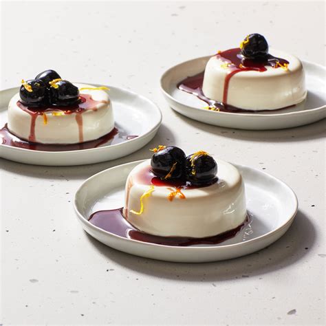 panna cotta definition|how to serve panna cotta.